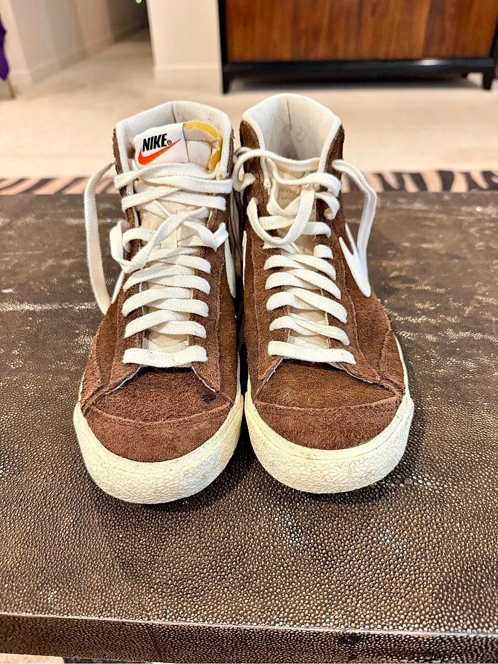 Nike Blazer Mid '77 Vintage Brown Suede Brown & White High Top Sneakers